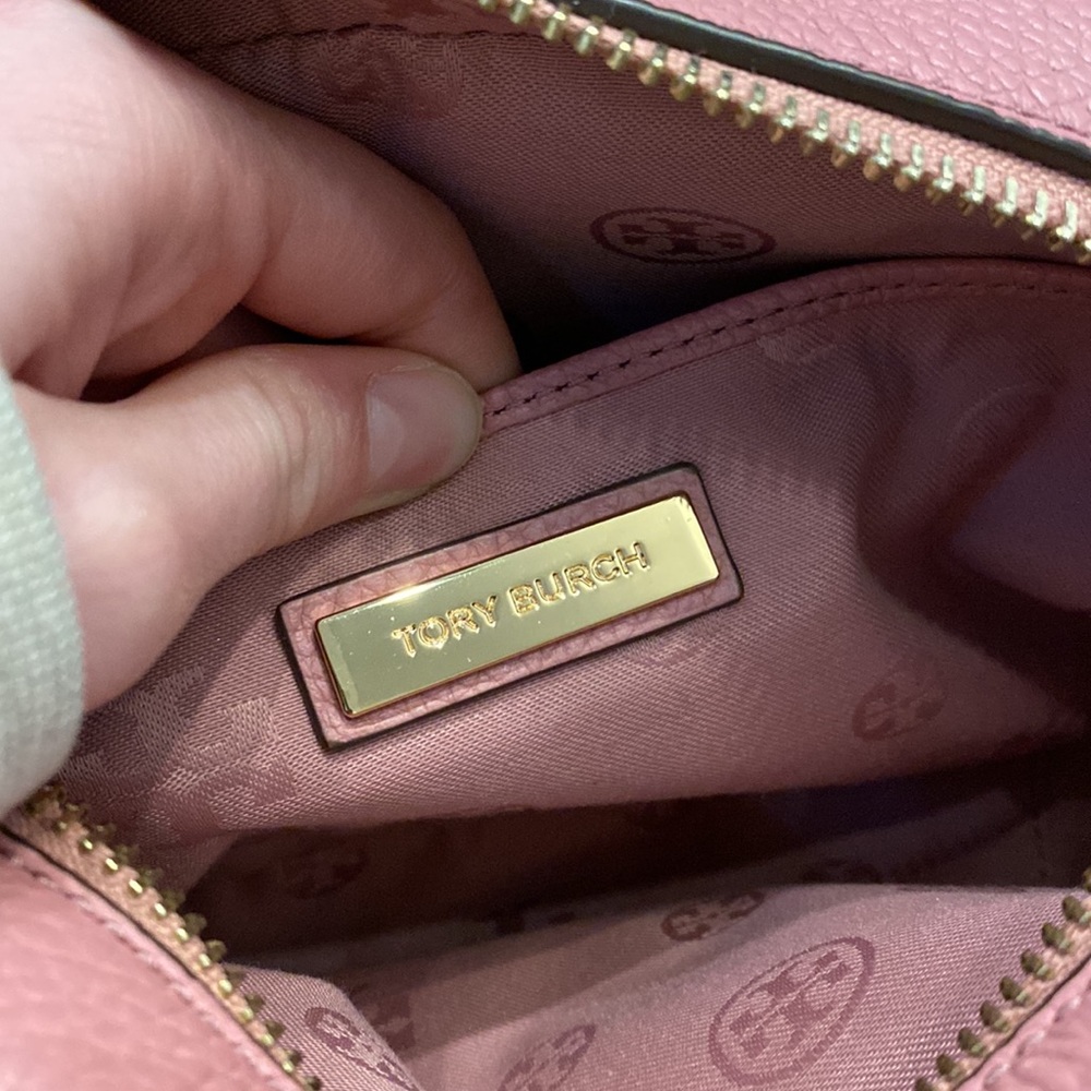 Tory Burch Thea Camera Bag - Picture 6 of 10